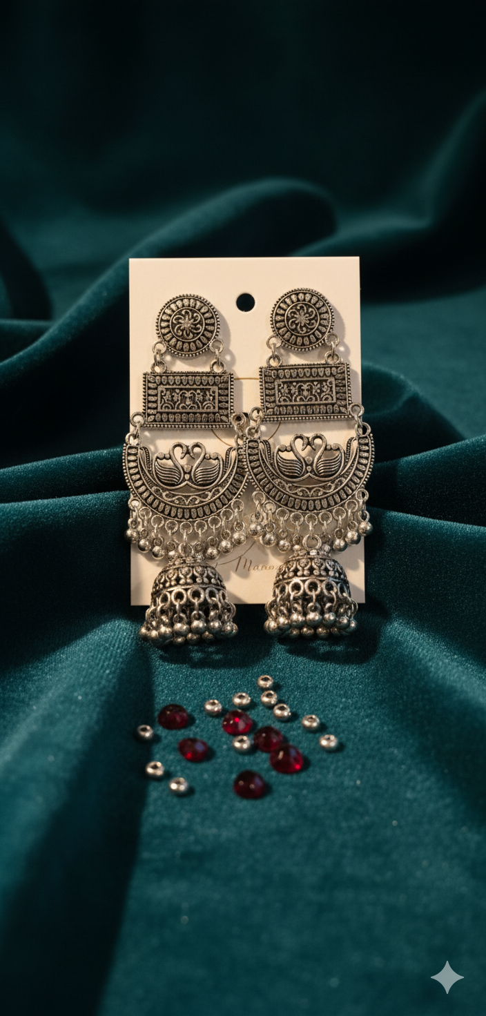 Oxidised ear hanging