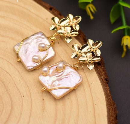Simple style flower pearl drop earrings 1 pair